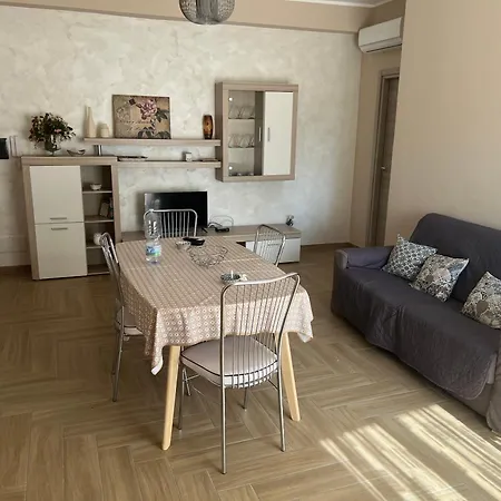 Pasquale Primo Apartment *